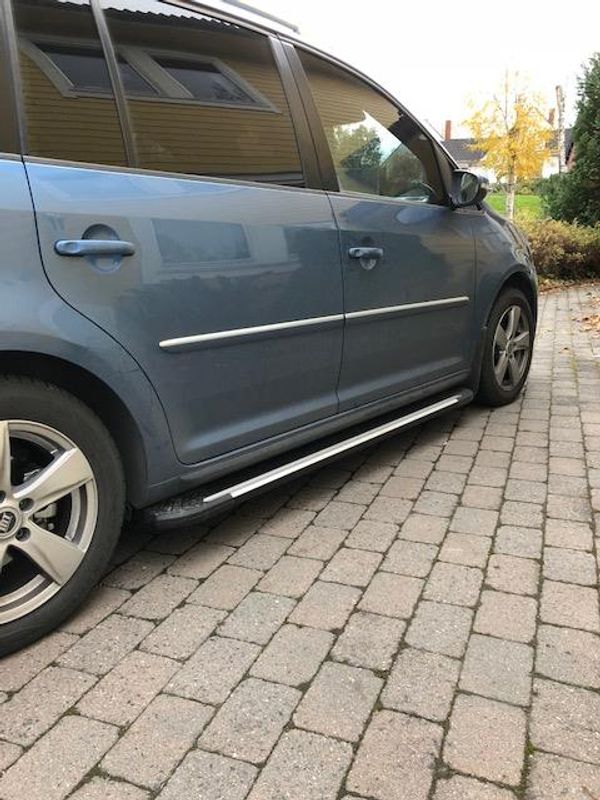VW Touran Stigtrinn Alu 2003-2014