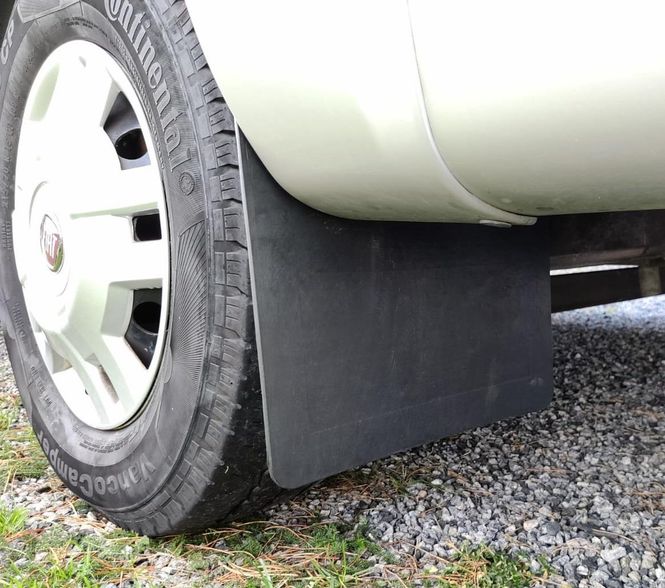 Hovedbilde Skvettlapper Bobil, pickup , varebil osv. par