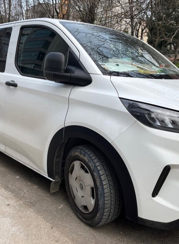 Skjermbreddere Ford Transit Custom L2 2024->  8 deler